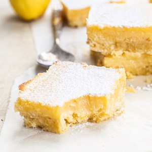 Easy Meyer Lemon Bars – Sweet and tangy