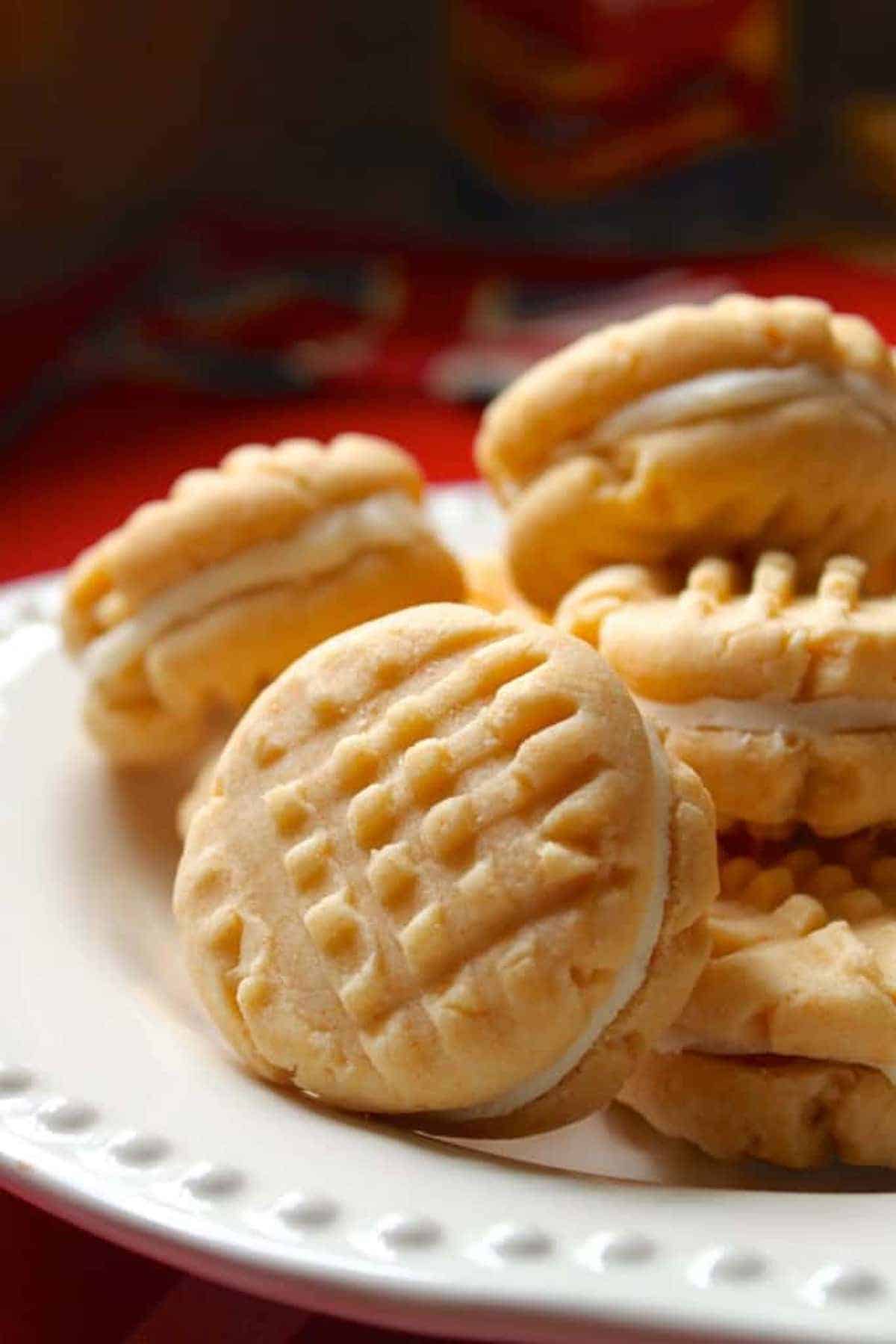 a plate of custard creams.