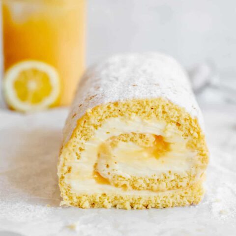 lemon roll cake close up.